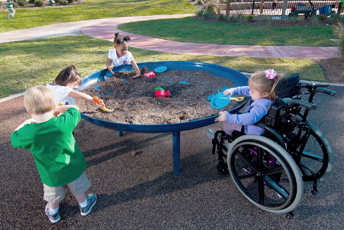 Signal_Center_green-school-sand-table
