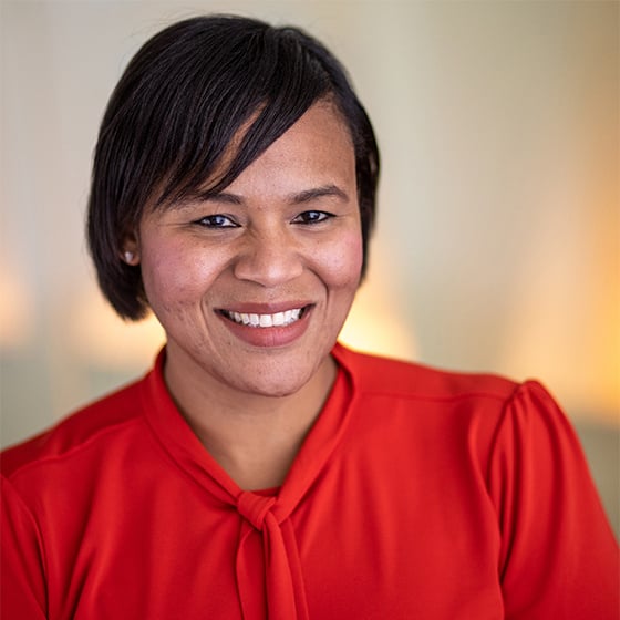 Porter headshot 1
