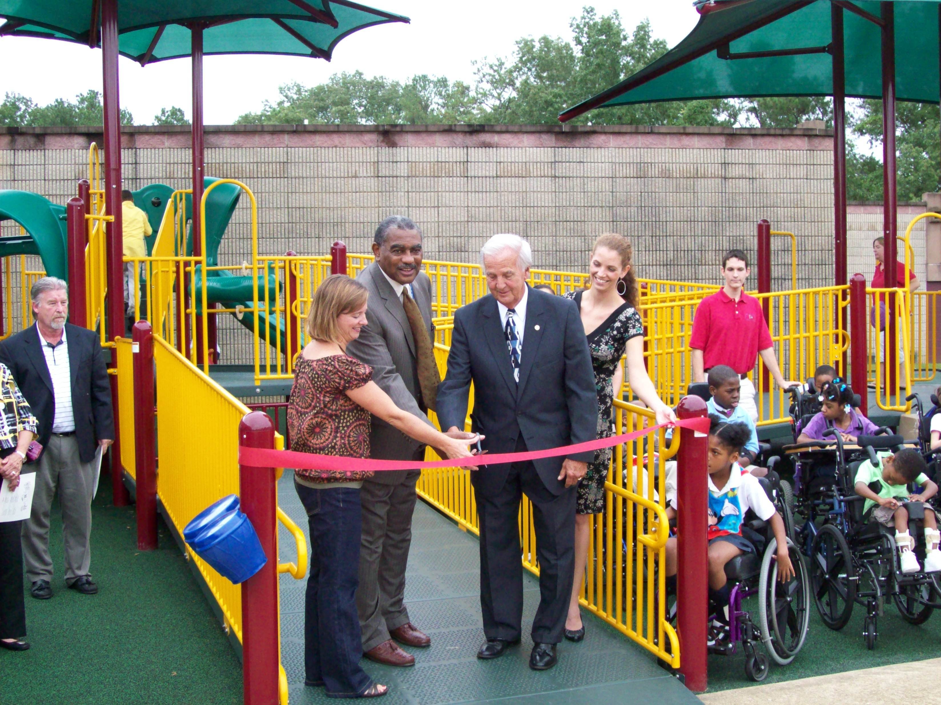 Playground openings Lookout and Spring Creek 013